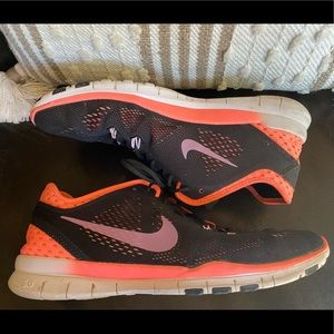 Nike Free TR Fit 5 Size 9